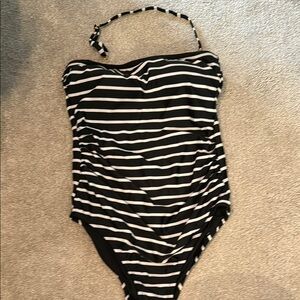 Kona Sol swimsuit (L)